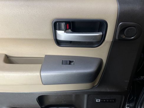 Used 2010 Toyota Sequoia Limited AWD/4WD image 56