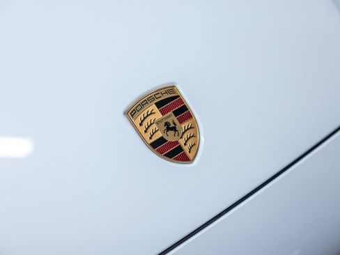 New 2026 Porsche Cayenne Coupe AWD/4WD image 19