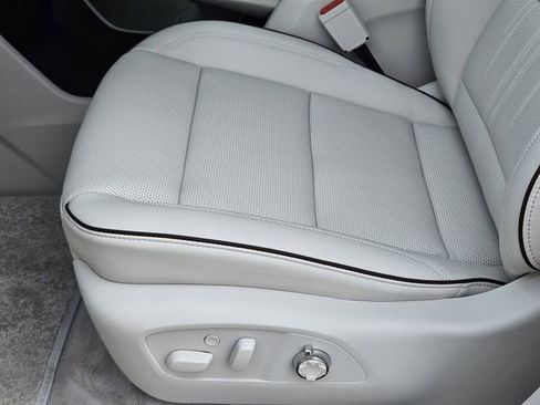 New 2026 Buick Enclave Avenir w/ Super Cruise Package FWD image 16