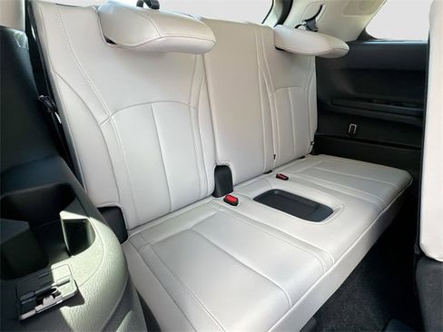 New 2026 INFINITI QX60 Luxe w/ Cargo Package image 22