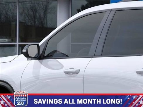 New 2026 Chevrolet Traverse RS w/ LPO, Floor Liner Package AWD/4WD image 12