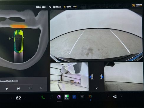 Used 2023 Tesla Model 3 Standard Range RWD image 17