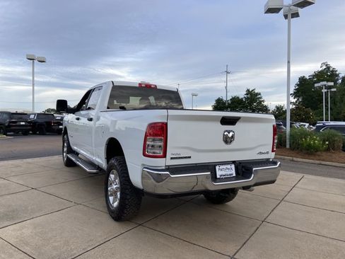 Used 2024 RAM 2500 Big Horn w/ Off Road Package AWD/4WD image 9