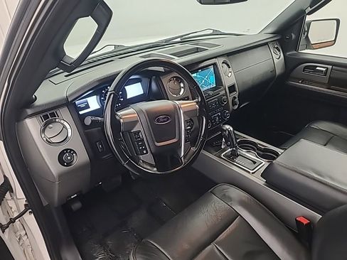Used 2016 Ford Expedition Platinum image 27