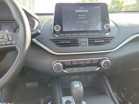 New 2025 Nissan Altima 2.5 S image 10