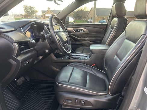 Used 2023 Chevrolet Traverse Premier w/ LPO, Cargo Package image 11