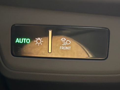 Used 2022 Audi e-tron GT Premium Plus image 47