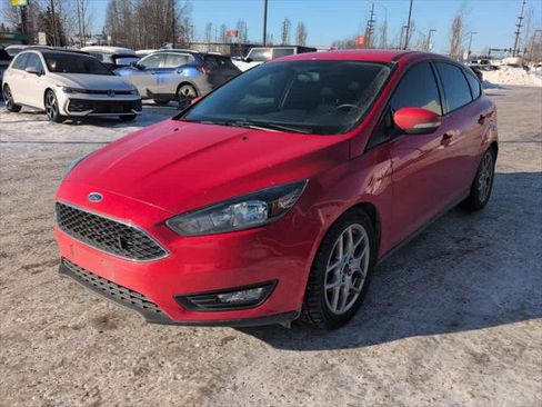 Used 2015 Ford Focus SE w/ Equipment Group 201A image 1