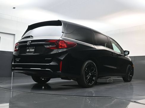 Used 2025 Honda Odyssey Sport-L image 26