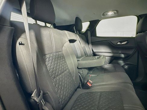 Used 2021 Chevrolet Blazer LT FWD image 25