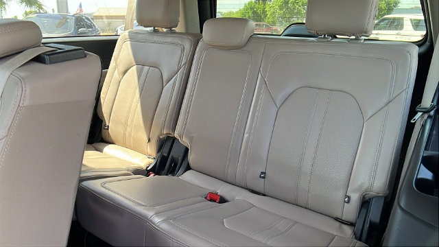 Used 2024 Ford Expedition Max Limited AWD/4WD image 19