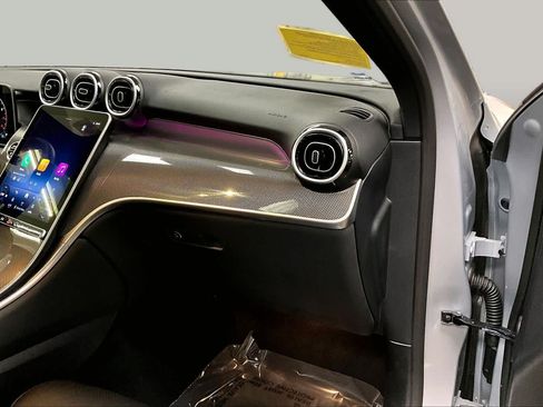 Certified 2026 Mercedes-Benz GLC 300 4MATIC image 19