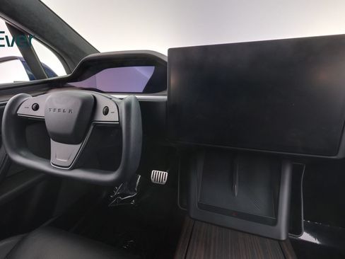 Used 2023 Tesla Model X AWD/4WD image 27
