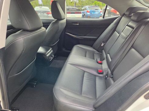 Used 2016 Lexus IS 200t image 31