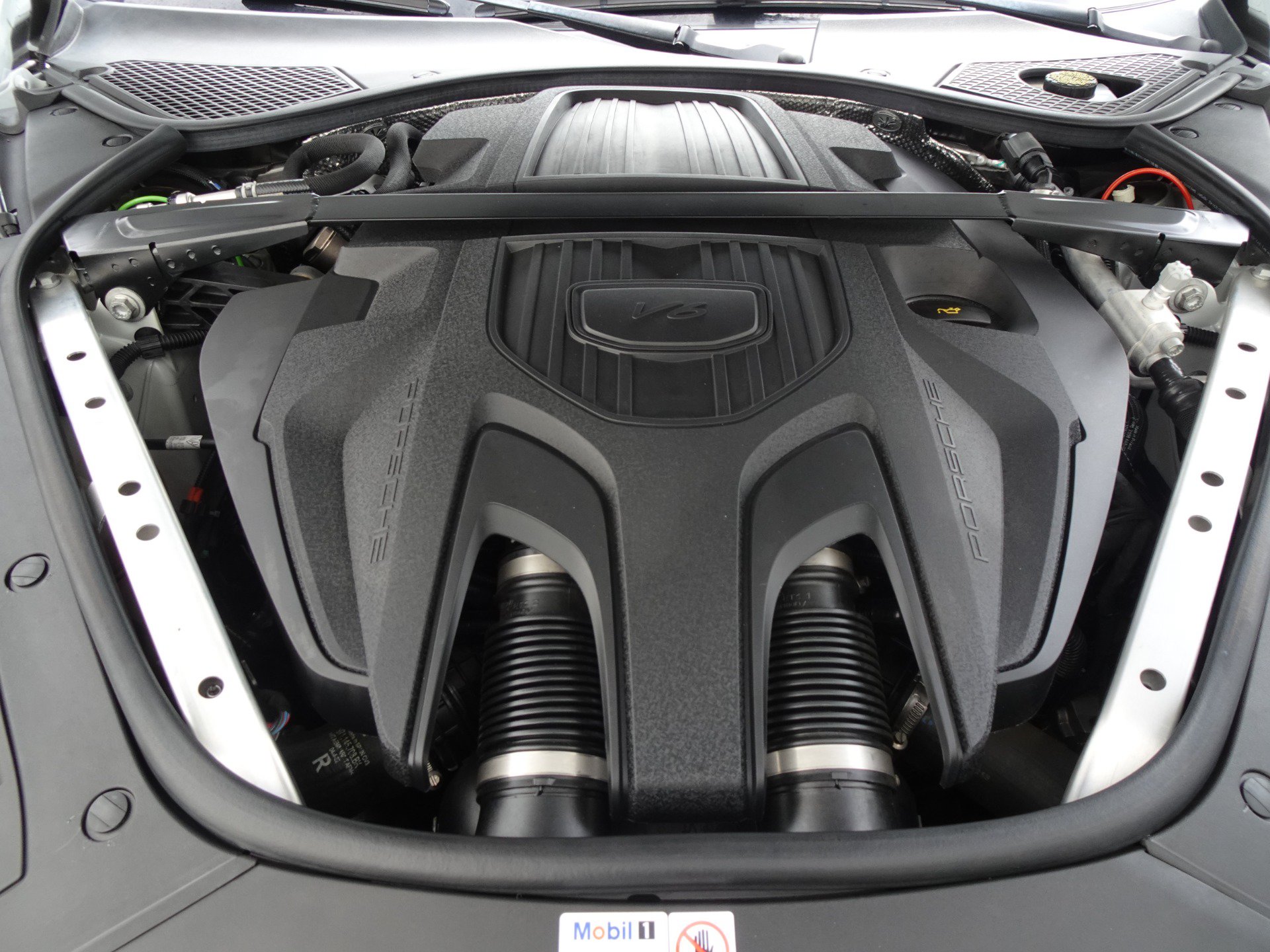 Used 2022 Porsche Panamera Platinum Edition RWD image 22