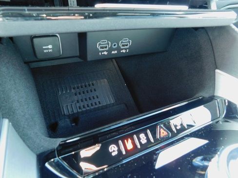 New 2026 Jeep Grand Wagoneer L Limited image 36