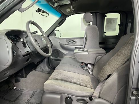 Used 2003 Ford F150 XL image 11