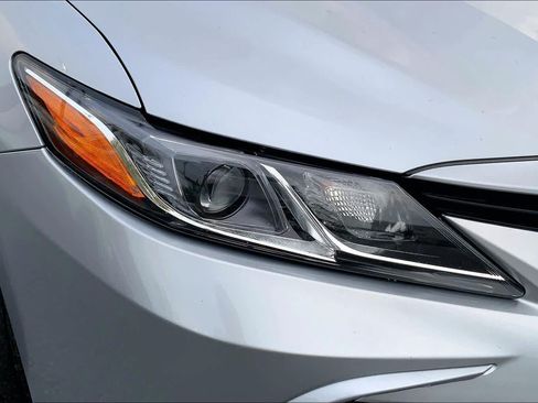 Used 2024 Toyota Camry LE FWD image 24