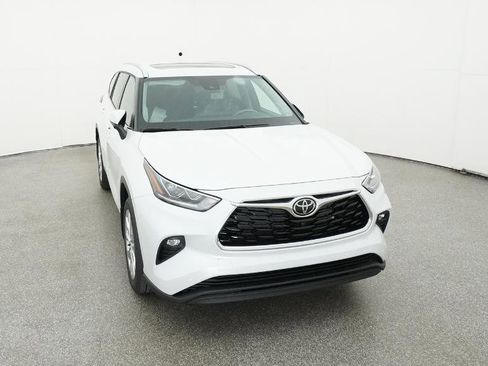 New 2026 Toyota Highlander Limited image 75