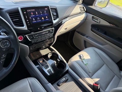 Used 2016 Honda Pilot Touring image 31