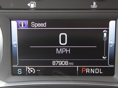 Used 2019 Chevrolet Traverse LT w/ LT Premium Package FWD image 16