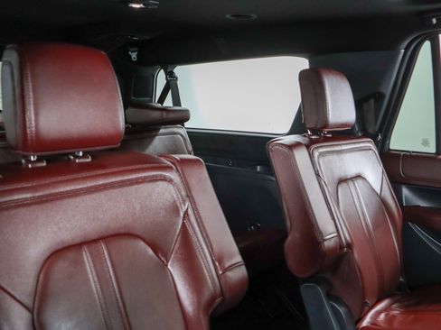 Used 2023 Ford Expedition Max Limited AWD/4WD image 30