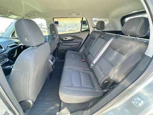 Used 2023 GMC Terrain SLE w/ Driver Convenience Package AWD/4WD image 23