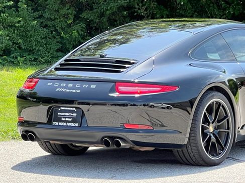 Used 2015 Porsche 911 Carrera RWD image 9