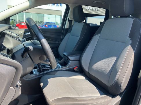 Used 2018 Ford Escape SE FWD image 24
