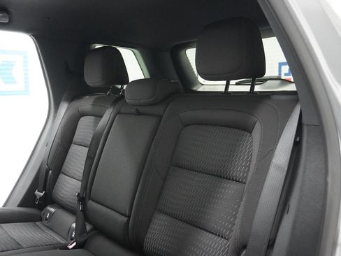 New 2026 Chevrolet Equinox LT image 33