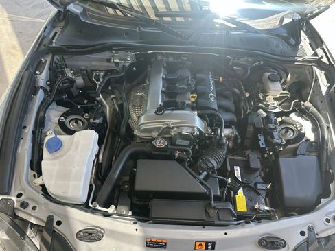 Used 2024 MAZDA MX-5 Miata Grand Touring w/ Appearance Package RWD image 33