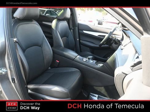 Used 2021 INFINITI QX50 Sensory image 21