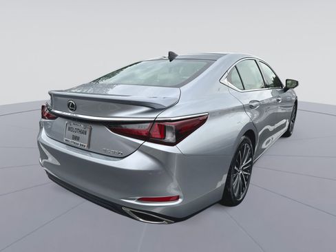 Used 2023 Lexus ES 350 w/ Accessory Package (Z1) image 28