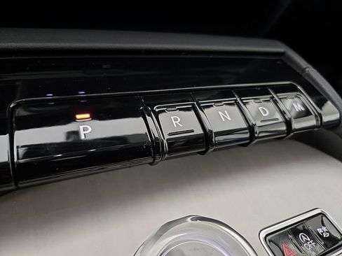 New 2025 Lincoln Navigator Reserve image 16