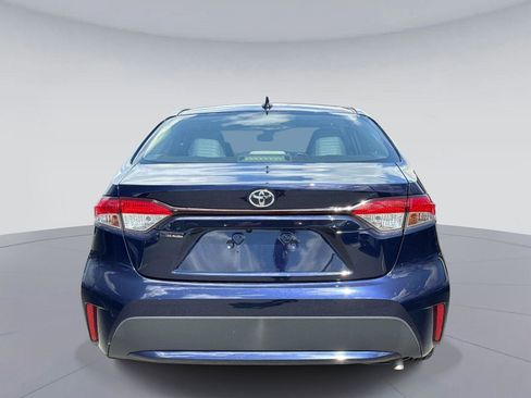Used 2020 Toyota Corolla LE image 4