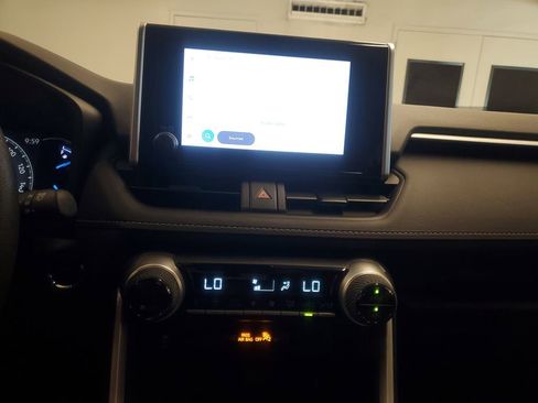 Certified 2025 Toyota RAV4 XLE image 24