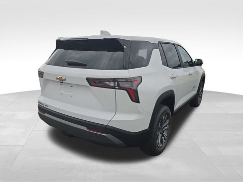 New 2026 Chevrolet Equinox LT w/ Safety and Technology Package AWD/4WD image 5
