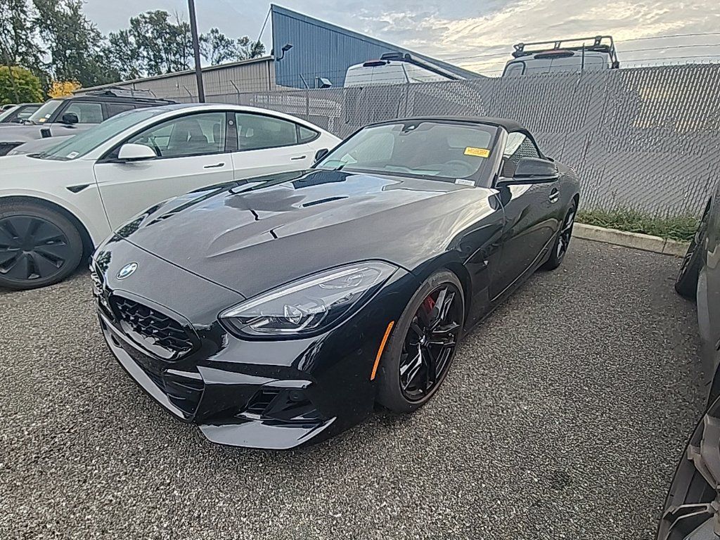 Used 2023 BMW Z4 M40i w/ Premium Package RWD image 1