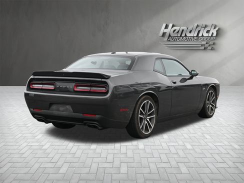 Used 2023 Dodge Challenger R/T image 10