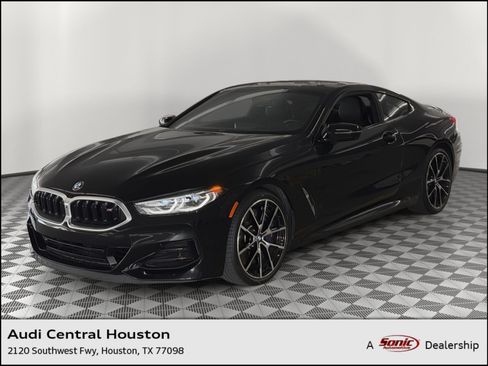 Used 2023 BMW M850i xDrive Coupe w/ Driving Assistance Package AWD/4WD image 1