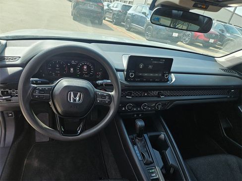 Used 2024 Honda Accord EX image 16