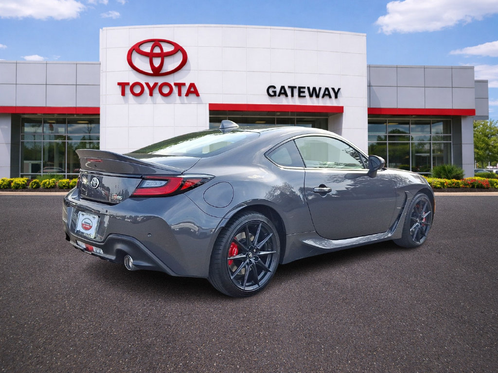 Used 2025 Toyota GR86 Premium w/ Performance Package RWD image 4