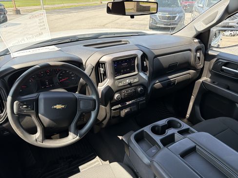Used 2021 Chevrolet Silverado 1500 Custom RWD image 6