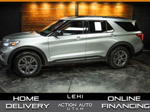 Used 2022 Ford Explorer XLT w/ Equipment Group 202A image 1