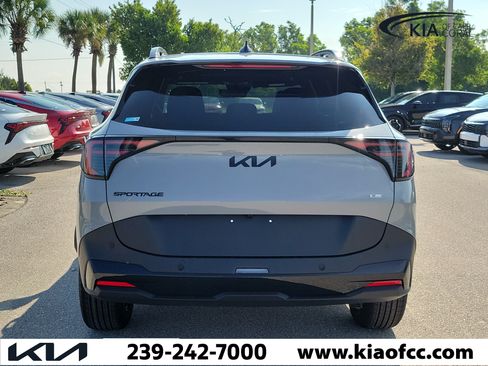 New 2026 Kia Sportage X-Line w/ X-Line Technology Package AWD/4WD image 5