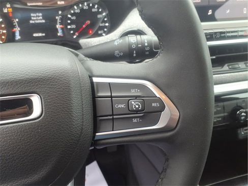 Used 2023 Jeep Compass Latitude w/ Sun and Sound Group image 16