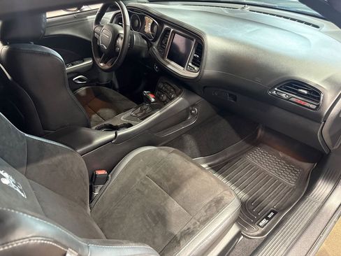 Used 2023 Dodge Challenger R/T Scat Pack w/ Plus Package RWD image 58