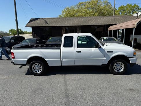 Used 2011 Ford Ranger XLT image 3
