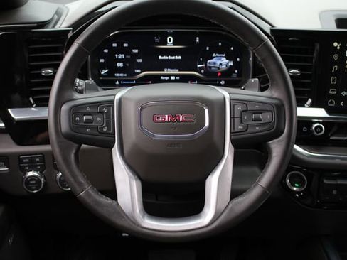 Used 2024 GMC Sierra 1500 SLT image 29