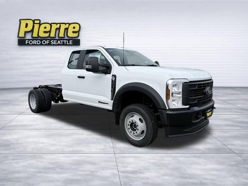 New 2026 Ford F550 4x4 Supercab Super Duty image 5